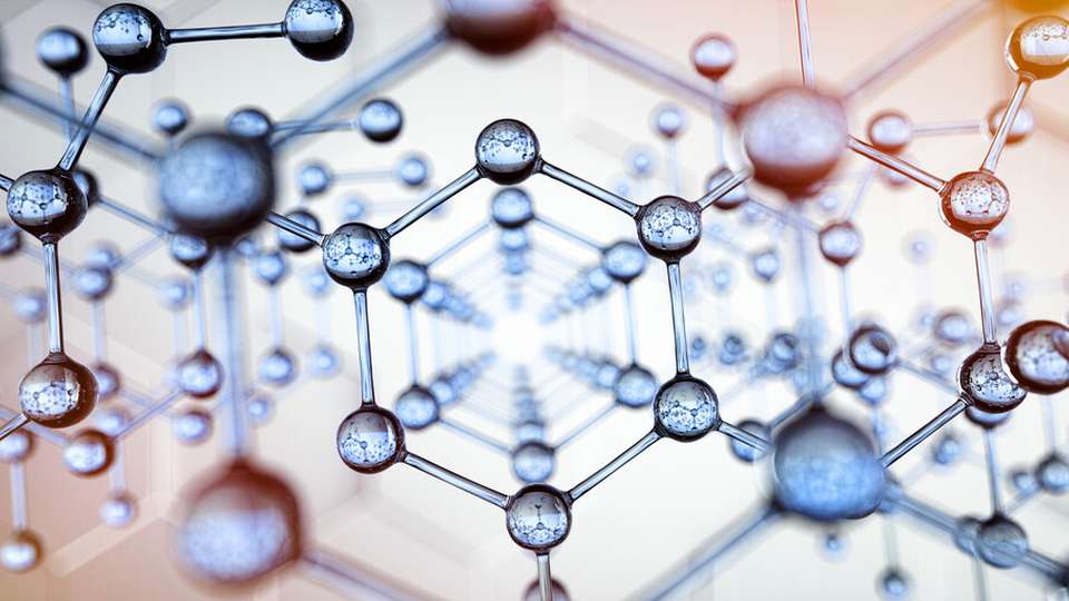 Neue BAM-Ergebnisse belegen: Oberflächen von Nanomaterialien lassen sich nur durch methodische Vielfalt zuverlässig bewerten.