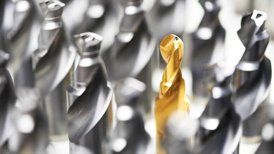 Präzise Vakuummesstechnik sorgt für stabile Druckbedingungen und gewährleistet die reproduzierbare Qualität von PVD- und CVD-Dünnfilmbeschichtungen.