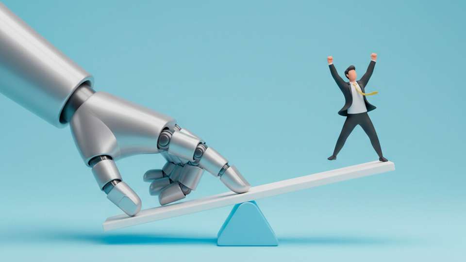 Die Anforderungen an transparente KI sowie die neuen EU-Vorgaben wachsen. Ebenso steigt die Bedeutung von PLM-Systemen für nachvollziehbare industrielle Entscheidungen.