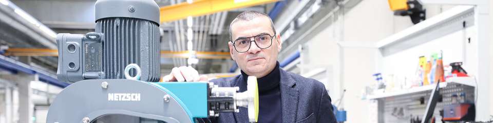 „Peripro ist eine einzigartige Lösung“, sagt David Gil, Global Productline Manager Peripro bei Netzsch. Im Interview erklärt er, wo die Vorzüge der dichtungslosen Schlauchpumpe liegen.