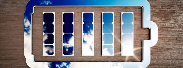 Der Solarpark Schongau wird um einen Batteriespeicher ergänzt. Dieser speichert die erzeugte Energie und speist sie bedarfsgerecht ins Netz ein.