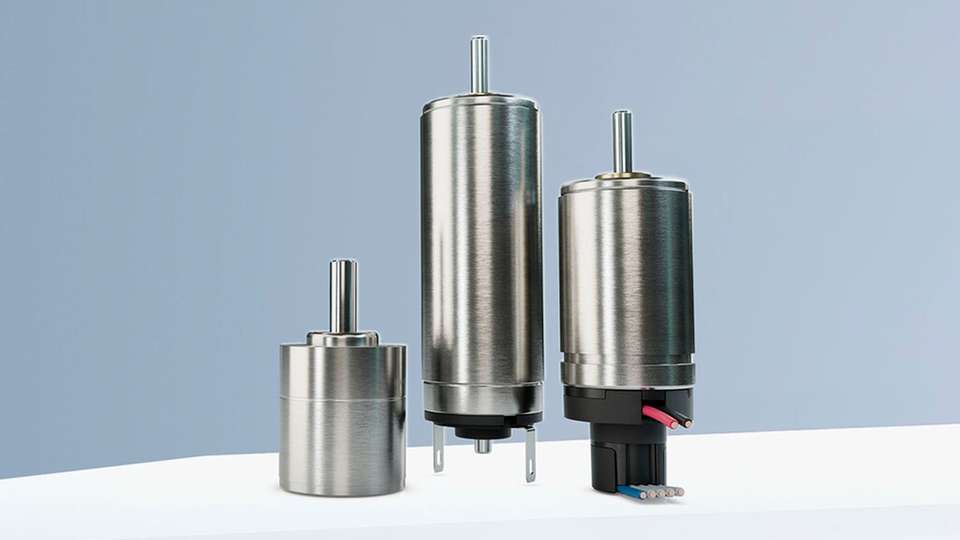 Kompakte DC‑Kleinstmotoren in unterschiedlichen Bauformen für modulare, präzise Antriebslösungen in Industrie‑, Optik‑ und Medizintechnik.