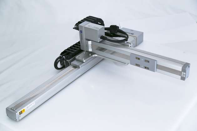 Aufgrund ihrer Modularität lassen sich kartesische Roboter sehr gut an die jeweiligen Applikationsbedingungen der modernen Fabrikautomation anpassen.