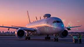 In der Luftfahrt steigen die Anforderungen an Kommunikations‑ und Navigationssysteme kontinuierlich. Kompakte Messlösungen wie der FieldFox‑Analyzer unterstützen Routine‑ und Feldtests direkt vor Ort und sichern damit Verfügbarkeit, Signalqualität und Betriebssicherheit kritischer Infrastruktur.