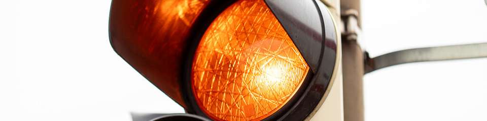 Das False-Hope-Syndrom stellt eine Gefahr für den Mittelstand dar und erfordert bis 2026 klare Entscheidungen statt wirkungslosen Optimismus.