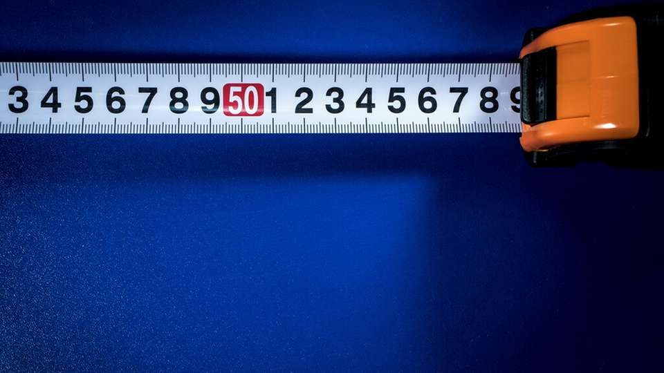 Individuell angepasste TFT‑Module ermöglichen deutlich längere Lebenszyklen, höhere optische Qualität und eine optimale Integration von Display, Touch, Backlight und Elektronik.