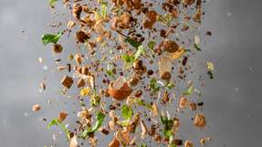 Der Easy Maintenance Mazerator von Seepex zerkleinert Feststoffe effizient und ermöglicht schnellen Zugriff auf die Schneideinheit für Wartung und Störstoffentfernung.