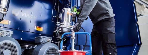 Die Lutz Lube Drive erleichtert das Befüllen von Zentralschmieranlagen, was sie zu einer praktischen Lösung macht.