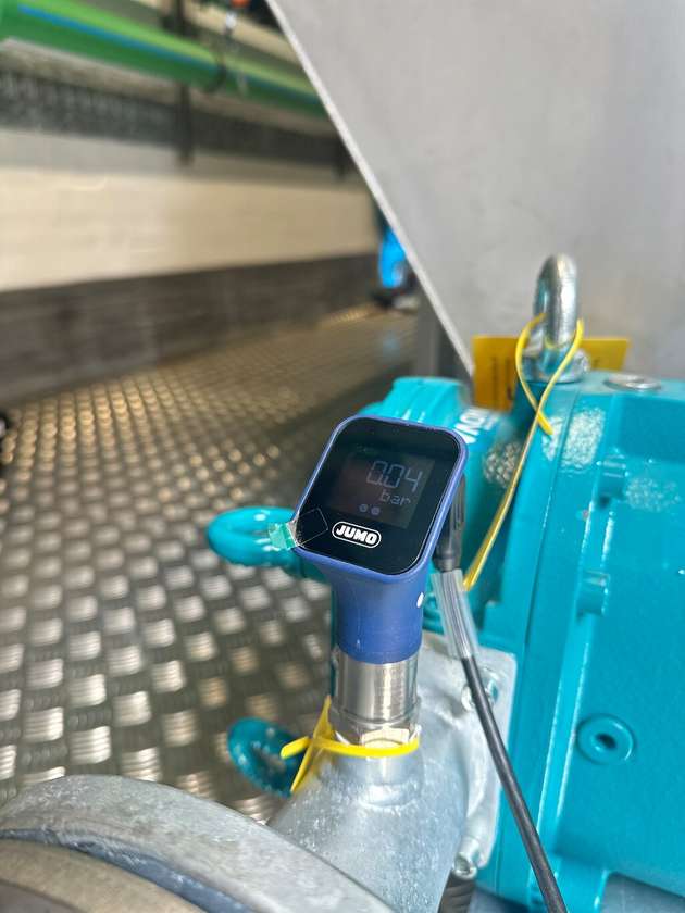 Sensoren von Jumo erfassen kontinuierlich Druck, Temperatur und Füllstände entlang des Prozesses.
