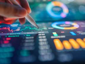 Digitale Unterstützung im Schaltschrankbau durch SelosPLAN, EPLAN-Daten sowie vorkonfigurierte Klemmenleisten.