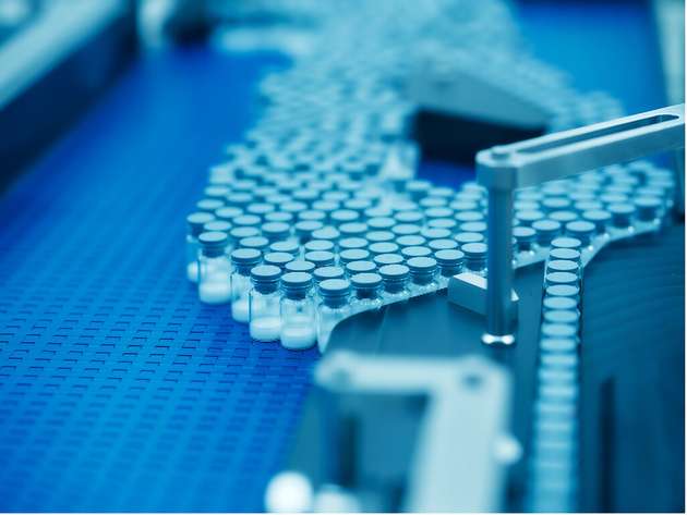 Mit der Senseye Predictive Maintenance kann Octapharma die maximale Kapazität der Fülllinie ausschöpfen und Instandhaltungsarbeiten einleiten, bevor Ausfälle eintreten.