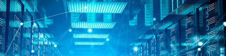 Das PreCONNECT‑SMAP‑G2‑UHD‑19‑Zoll‑System bildet die Basis der umgesetzten passiven IT‑Infrastruktur an zwei Rechenzentrumsstandorten.