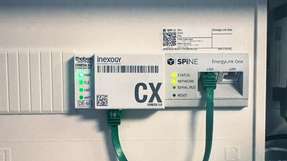 Die Zählerstände und Leistungsdaten werden über das Smart-Meter-Gateway per HAN-Schnittstelle in Echtzeit ausgelesen.
