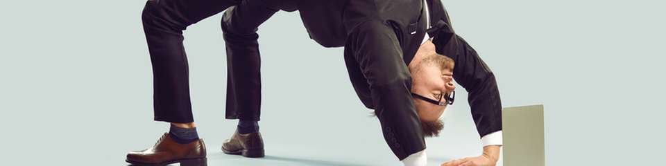 Strompreis-Achterbahn: Zwischen Dunkelflaute und negativen Preisen wird Flexibilität zur neuen Währung der Industrie.