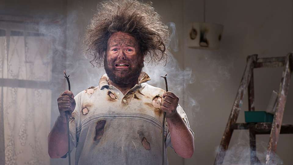 Digitale Instandhaltungssoftware unterstützten Freischaltprozesse: Sie umfassen Arbeitsaufträge, die Planung je Komponente, eine Konfliktprüfung, mobile Anweisungen sowie eine dokumentierte Rücksicherung vor der Wiederinbetriebnahme.