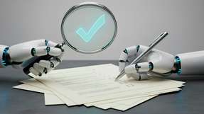 Am 11. Februar 2026 beschloss das Bundeskabinett den Entwurf des KI‑MIG. Es setzt die EU‑KI‑Verordnung um und legt die Aufsicht fest.