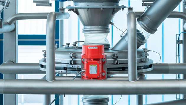 Vibrationsschutzsieb JEL Fix II – integriert in ein Big-Bag-Entleersystem.