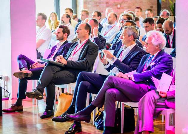 Die Zukunftskonferenz der Industrie ist ein dynamisches Forum für über 140 Industrie-CxOs namhafter mittelständischer Industrie- und Familienunternehmen.