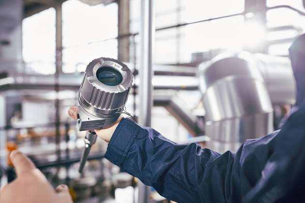 Robuste Sensoren wie das iTHERM ModuLine ermöglichen die notwendige Datentransparenz direkt an den thermischen Hotspots.