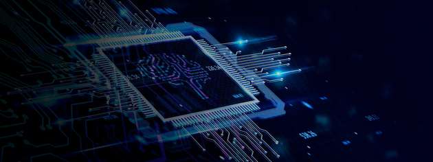 Produktionsunternehmen verfügen heute über enorme Datenmengen und umfangreiches Erfahrungswissen, doch viele dieser Informationen bleiben im Fertigungsalltag ungenutzt.