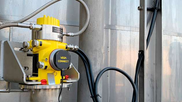 Radiometrischen Detektoren messen sicher und berührungslos durch massive und dickwandige Behälter.