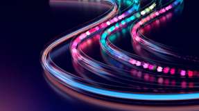 PSI Software präsentiert sechs KI-Weiterentwicklungen für MES, ERP und WMS. Zu diesen zählen unter anderem sprachgesteuerte Interaktion, RAG-Systeme und „Batch AI“.