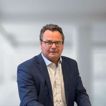 Pepperl+Fuchs positioniert sich als Partner für kundenspezifische, vollständig zertifizierte Lösungen im Ex‑Bereich – bis hin zu Energieverteilung und Lastschalten. 