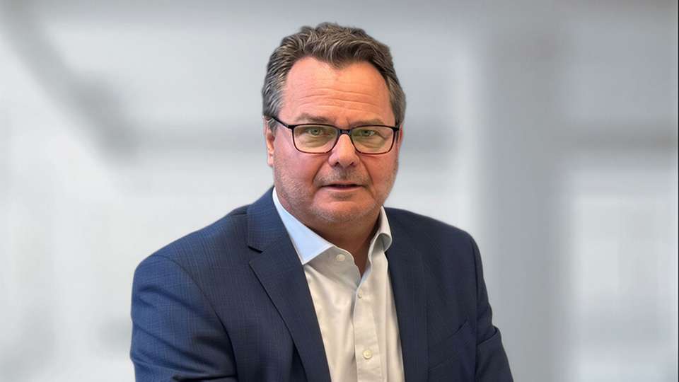 Pepperl+Fuchs positioniert sich als Partner für kundenspezifische, vollständig zertifizierte Lösungen im Ex‑Bereich – bis hin zu Energieverteilung und Lastschalten. 