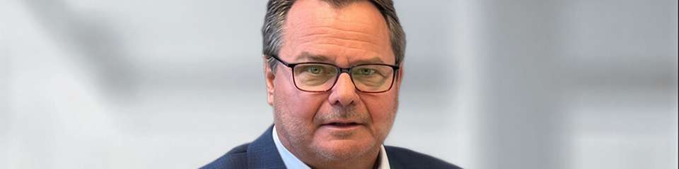 Pepperl+Fuchs positioniert sich als Partner für kundenspezifische, vollständig zertifizierte Lösungen im Ex‑Bereich – bis hin zu Energieverteilung und Lastschalten. 