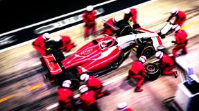 Speed: Für das vorgefertigte Komplettboard etwa benötigten die gefeba-Profis durch Rittals RiLine X bei rein manueller Montage durchschnittlich 75 Prozent weniger Zeit.