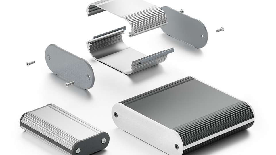 Die Tondo-Kleingehäuse bestehen aus zwei ineinandergesteckten Aluminium-Profilhalbschalen mit innenliegenden Führungsnuten für Leiterplatten.