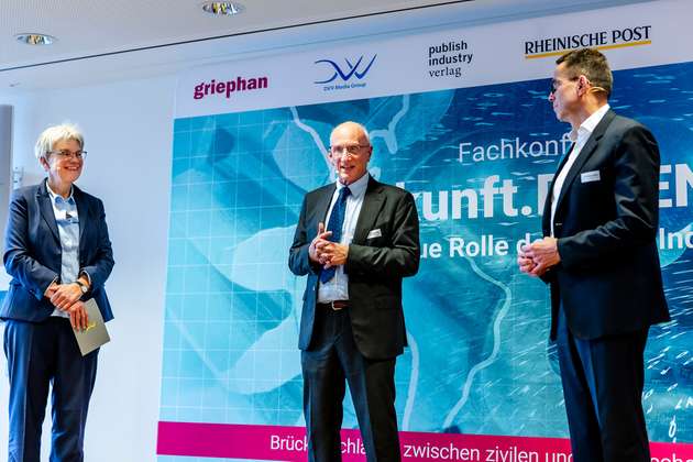 Direkter Dialog statt Vermutungen: Praxis-Insights, Panels und Themen-Tables zeigen Best Practices bis zum ersten Auftrag.