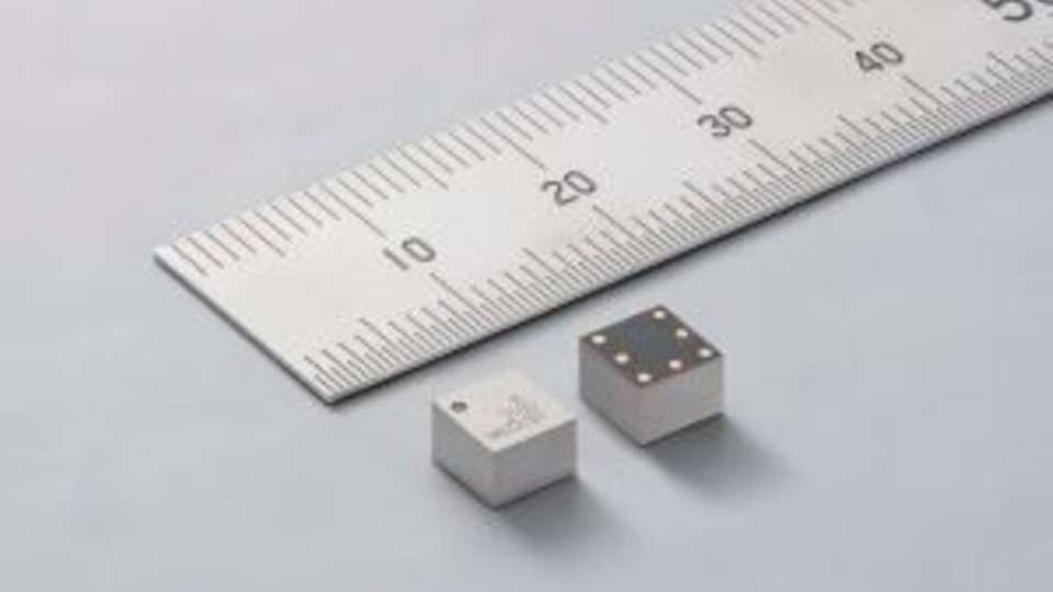 Murata PKGM-210D-R: SMD-Vibrationssensor für präzise Hochfrequenzüberwachung bis 20 kHz.