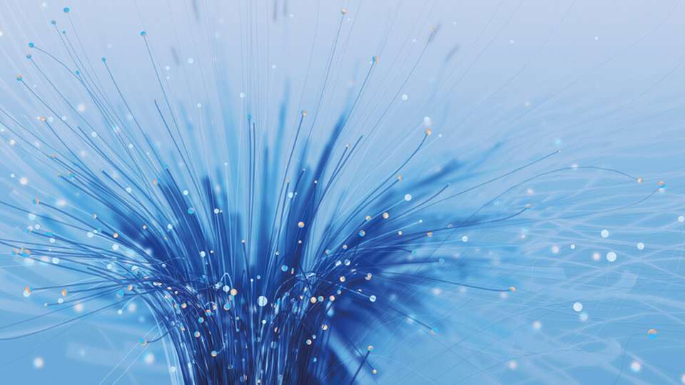 Das neue Colocation-Rechenzentrum in Sehnde bei Hannover setzt auf eine flexibel skalierbare passive IT-Infrastruktur mit Mischbetrieb aus Glasfaser und Kupfer.