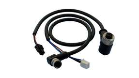 Kundenspezifische Rundsteckverbinder mit individuellen Enden.