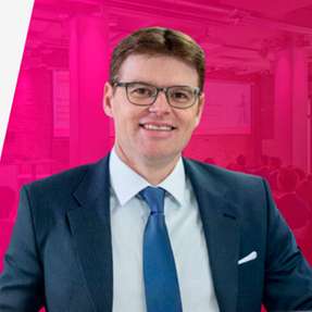 Auf dem INDUSTRY.forward SUMMIT 2026 spricht Martin Jauss, CEO von Würth Industrie Service, darüber, wie Vision, Innovationsfähigkeit und eine vertrauensvolle Zusammenarbeit entlang der Supply Chain den Standort stärken können.