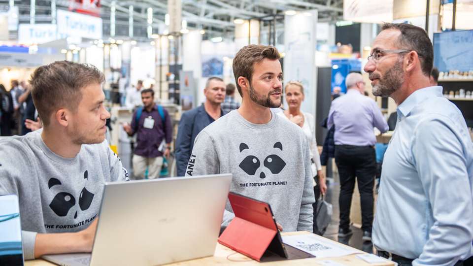Knapp 50 Jungunternehmen präsentieren sich auf der Start Up Area der IFAT Munich.