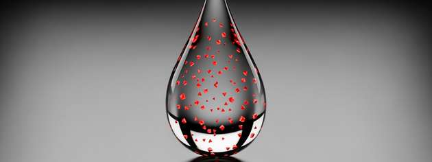 Durch Anlegen von Spannung wird PFBA an die Oberfläche gezogen und dort absorbiert. 