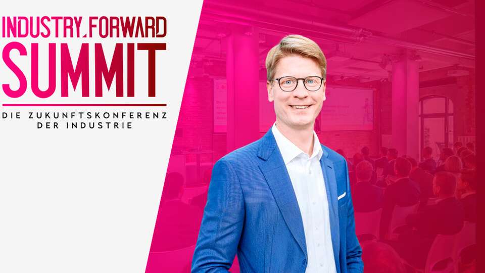 Frank Possel-Dölken, Chief Digital Officer bei Phoenix Contact, spricht auf dem INDUSTRY.forward SUMMIT 2026 über die digitale Transformation, den KI-Umbruch und Zielkonflikte globaler Standards.