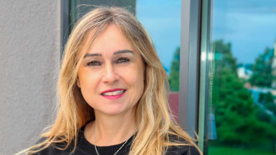 Peggy Losen wird künftig die enge Verzahnung von Vertrieb, Marketing und Produktmanagement stärken und Kundenanforderungen konsequent in konkrete, vertriebliche Maßnahmen überführen.