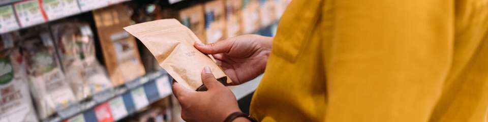 Da Kunststoffverpackungen einen großen Anteil am Plastikmüll ausmachen, steigt die Nachfrage nach umweltfreundlichen Alternativen. Dabei gewinnt Papier als nachhaltiger Ersatz zunehmend an Bedeutung.