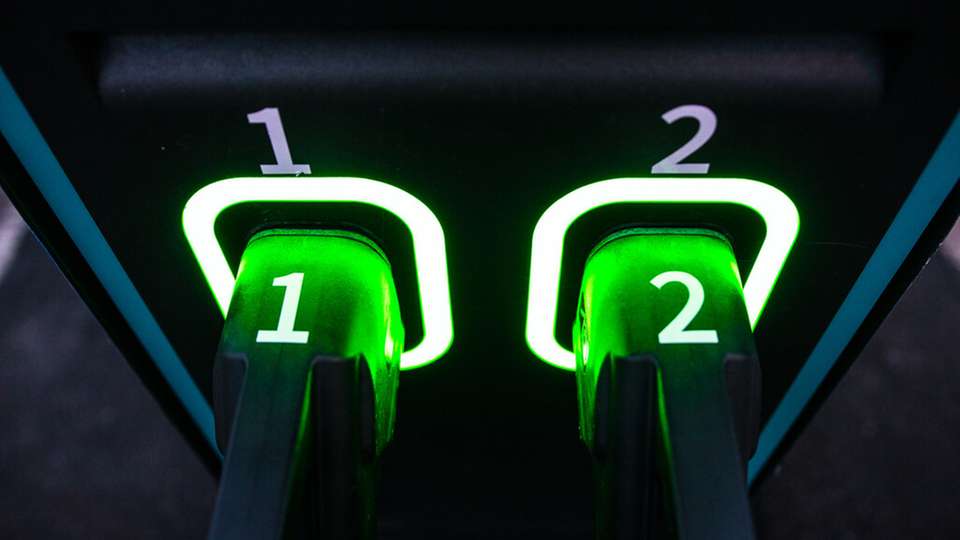 Was lange Zeit Zukunftsmusik war, wird jetzt unter realen Bedingungen erprobt: Das Elektroauto als aktiver Teil des Energiesystems.