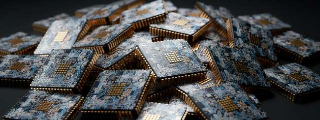 Von der Einzelanfertigung zur Serienfertigung: Halbleiter-Quantenchips wie diese sollen dank eines neuen Verfahrens zur gezielten Positionierung von Quantenpunkten künftig skalierbar und industriekompatibel hergestellt werden.