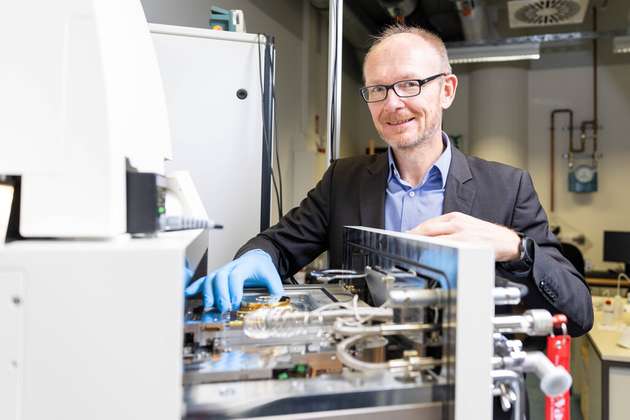 Prof. Dr. Stephan Reitzenstein