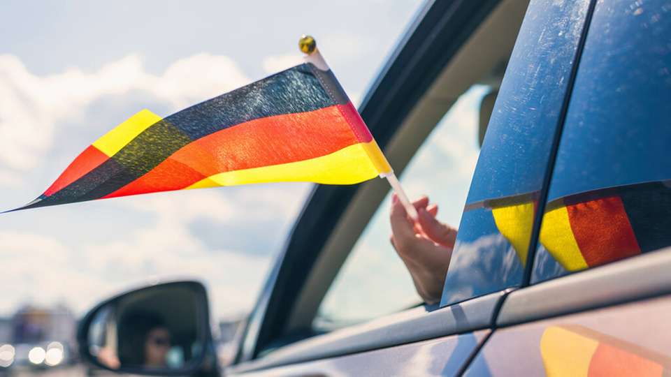 Der Kreditversicherer Atradius warnt: Der Wandel in der Automobilindustrie ist kein zyklischer Abschwung, sondern eine strukturelle Verschiebung der gesamten Wertschöpfungskette.