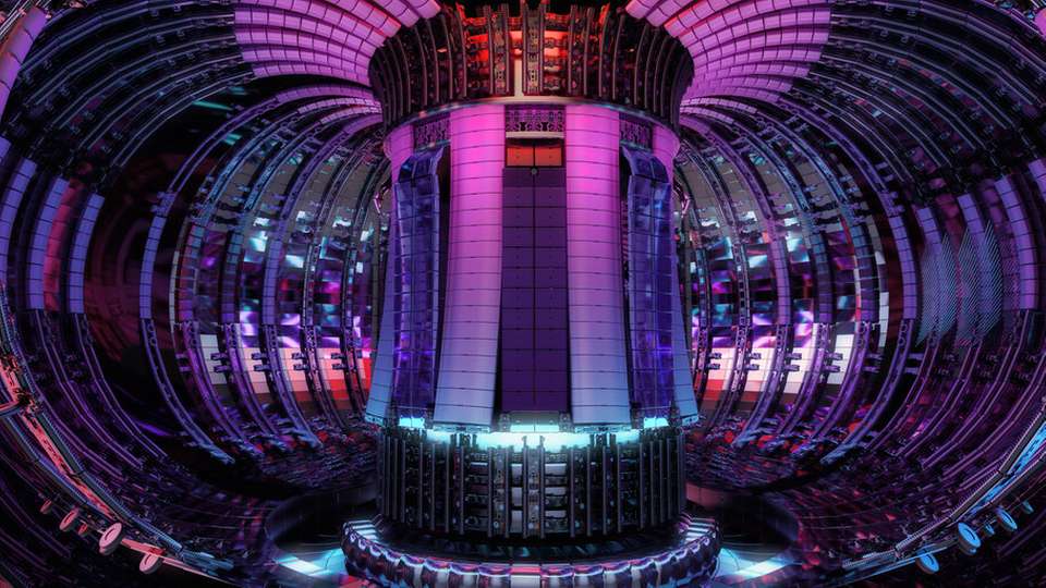 Wolfram als Schutzschild gegen 100 Millionen °C: Die sogenannte „First Wall” des Fusionsreaktors muss extremste Temperaturen, Teilchenbeschuss und Neutronenstrahlung aushalten.