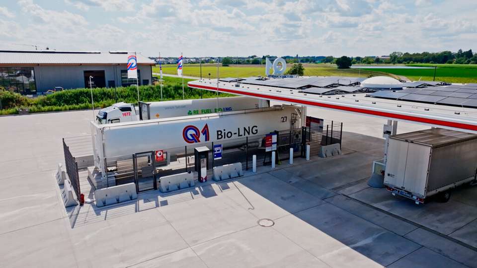 Partnerschaft zwischen Uniper und Q1 Energie: Künftig wird über das Q1-Bio-LNG-Netz in mehreren Bundesländern erneuerbarer Kraftstoff für den Schwerlastverkehr bereitgestellt. 