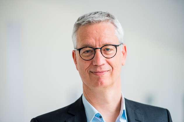 Professor Wolfgang Maaß (Universität des Saarlandes und Deutsches Forschungszentrum für Künstliche Intelligenz DFKI) leitet das Forschungskonsortium des Projekts Escade.