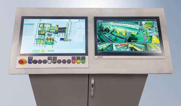 Steuerkonsole mit einem Beckhoff Multitouch-Control-Panel CP29xx mit kundenspezifischen Tastererweiterungen (l.) und einem zweiten CP29xx für die Live-Bilder zur Überwachung kritischer Anlagenteile (r.).