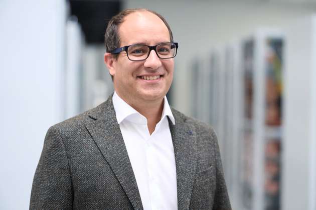 „Wir haben mit der mechanischen Bearbeitung angefangen, weil wir dort sofort profitieren“, sagt Magnus Berzl, KlöMö